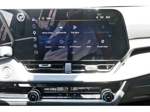 Used 2026 Chevrolet Equinox LT FWD image 21