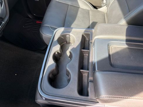 Used 2017 GMC Sierra 1500 SLT w/ SLT Premium Package image 32