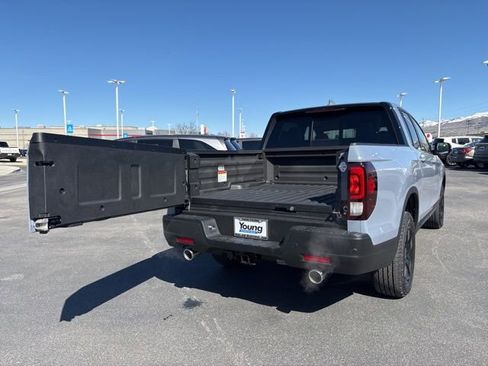 New 2026 Honda Ridgeline Black Edition image 29