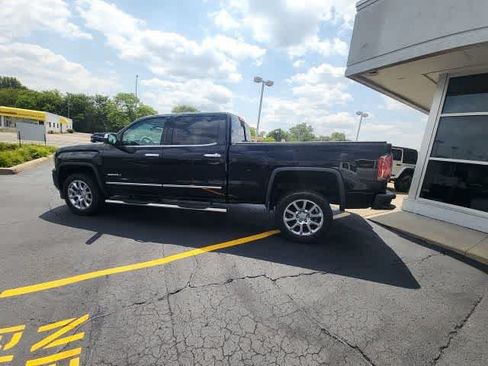 Used 2016 GMC Sierra 1500 Denali AWD/4WD image 29