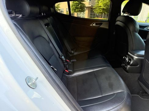 Used 2020 Kia Stinger GT RWD image 38