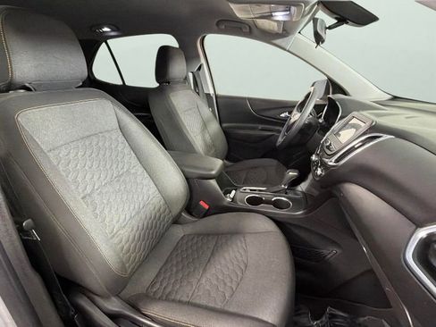 Certified 2018 Chevrolet Equinox LT FWD image 32