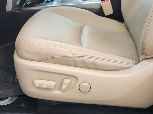 Used 2018 Toyota 4Runner Limited RWD image 24