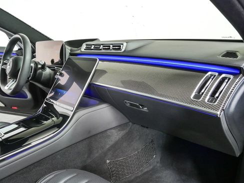 Used 2025 Mercedes-Benz S 63 AMG S image 28
