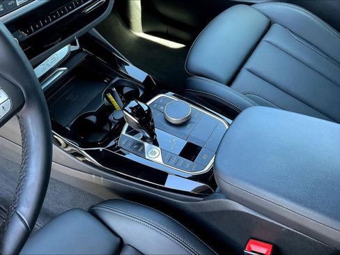 Used 2024 BMW X3 xDrive30i w/ Convenience Package image 18