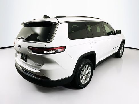 Used 2023 Jeep Grand Cherokee L Limited image 9