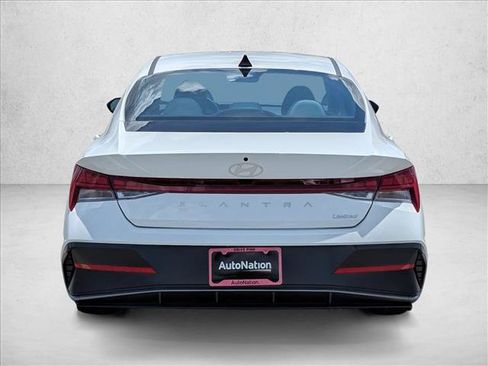 New 2026 Hyundai Elantra Limited FWD image 6