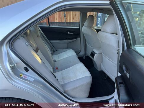 Used 2014 Toyota Camry LE FWD image 24
