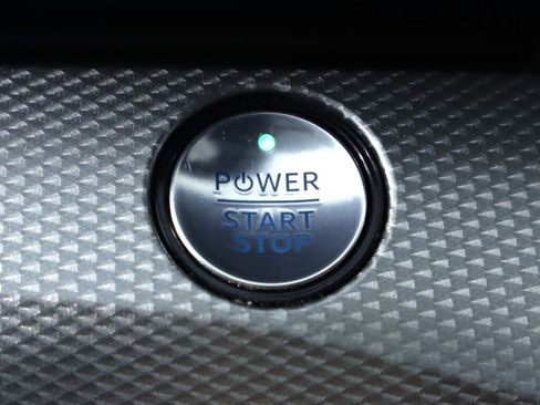 Used 2022 Ford Mustang Mach-E Select image 22