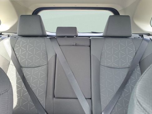 Used 2025 Toyota RAV4 XLE w/ Convenience Package image 17