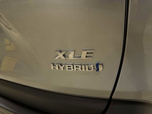 Certified 2024 Toyota RAV4 XLE Premium image 27