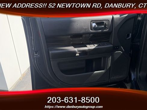 Used 2019 Ford Flex SEL w/ Equipment Group 202A AWD/4WD image 10