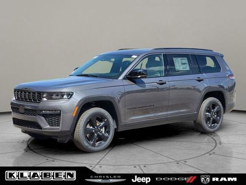 New 2026 Jeep Grand Cherokee L Limited AWD/4WD image 1