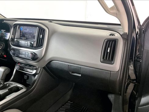 Used 2019 Chevrolet Colorado LT image 16