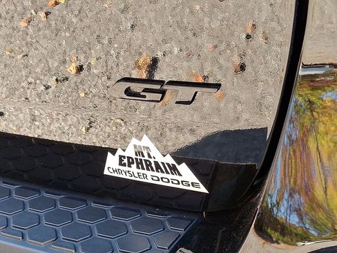 Used 2021 Dodge Durango GT image 16