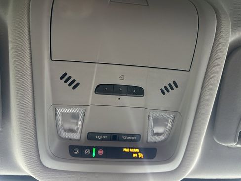 Used 2023 GMC Acadia AT4 w/ Technology Package image 24