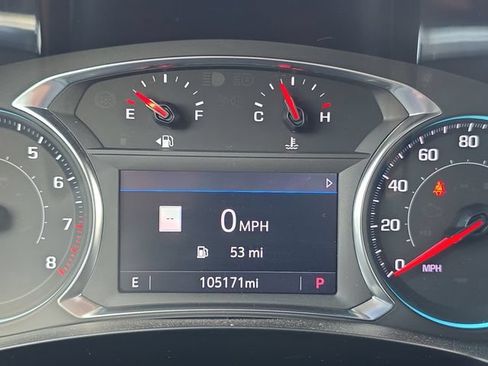 Used 2023 Chevrolet Traverse RS AWD/4WD image 22