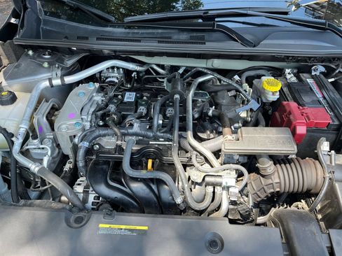 Used 2025 Nissan Sentra SV FWD image 25