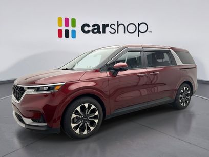 Used 2024 Kia Carnival EX