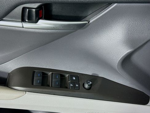 Used 2023 Toyota Camry LE FWD image 14
