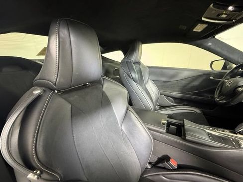 Used 2018 Lexus LC 500 Coupe w/ Performance Package RWD image 26