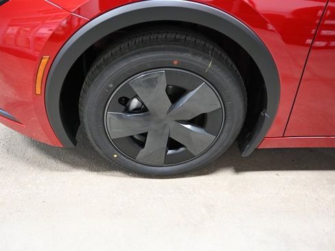 New 2026 Toyota Prius LE image 28