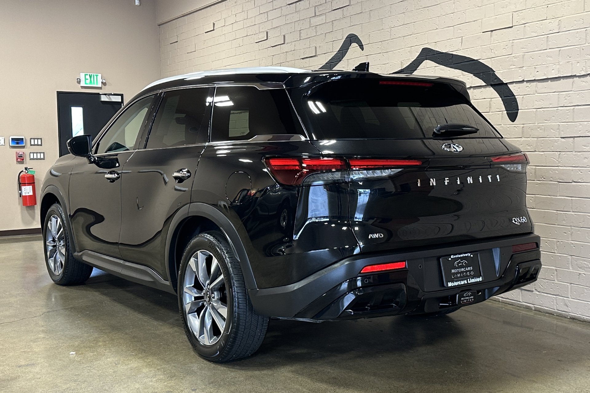 Used 2024 INFINITI QX60 Luxe AWD/4WD image 6
