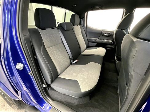 Used 2022 Toyota Tacoma TRD Sport image 28