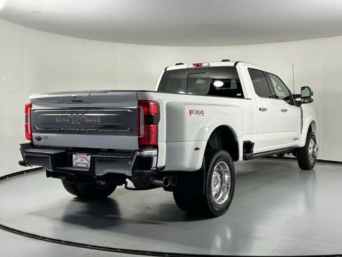 Used 2025 Ford F450 King Ranch w/ Chrome Package image 7