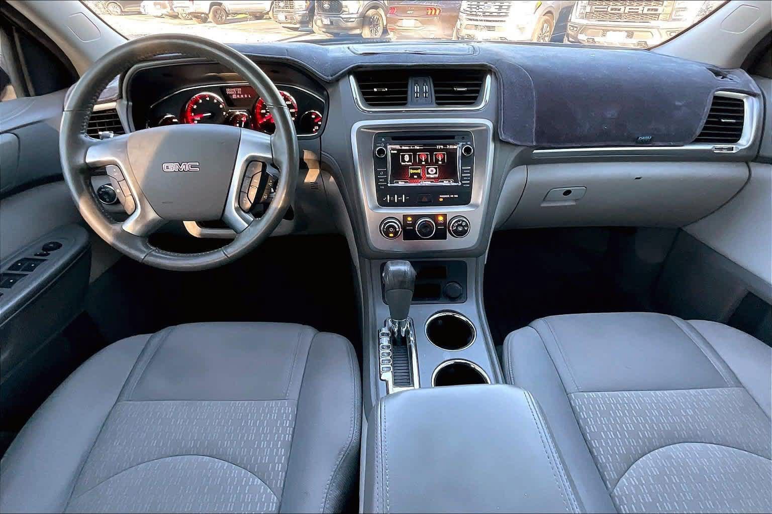 Used 2013 GMC Acadia SLE FWD image 10