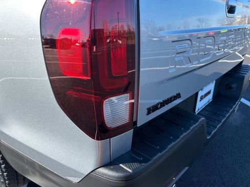 New 2026 Honda Ridgeline Sport image 21