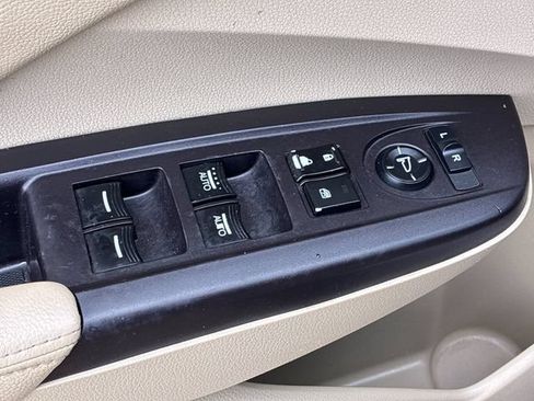 Used 2013 Acura RDX FWD image 12