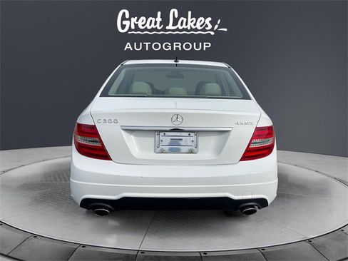 Used 2013 Mercedes-Benz C 300 4MATIC Sedan image 4