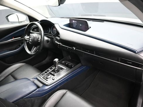 Used 2020 MAZDA CX-30 FWD w/ Select Package image 17