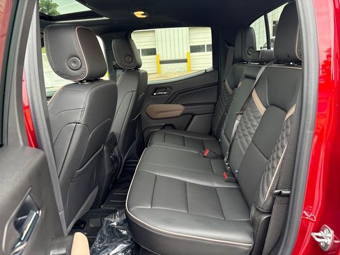 New 2026 GMC Canyon Denali AWD/4WD image 41