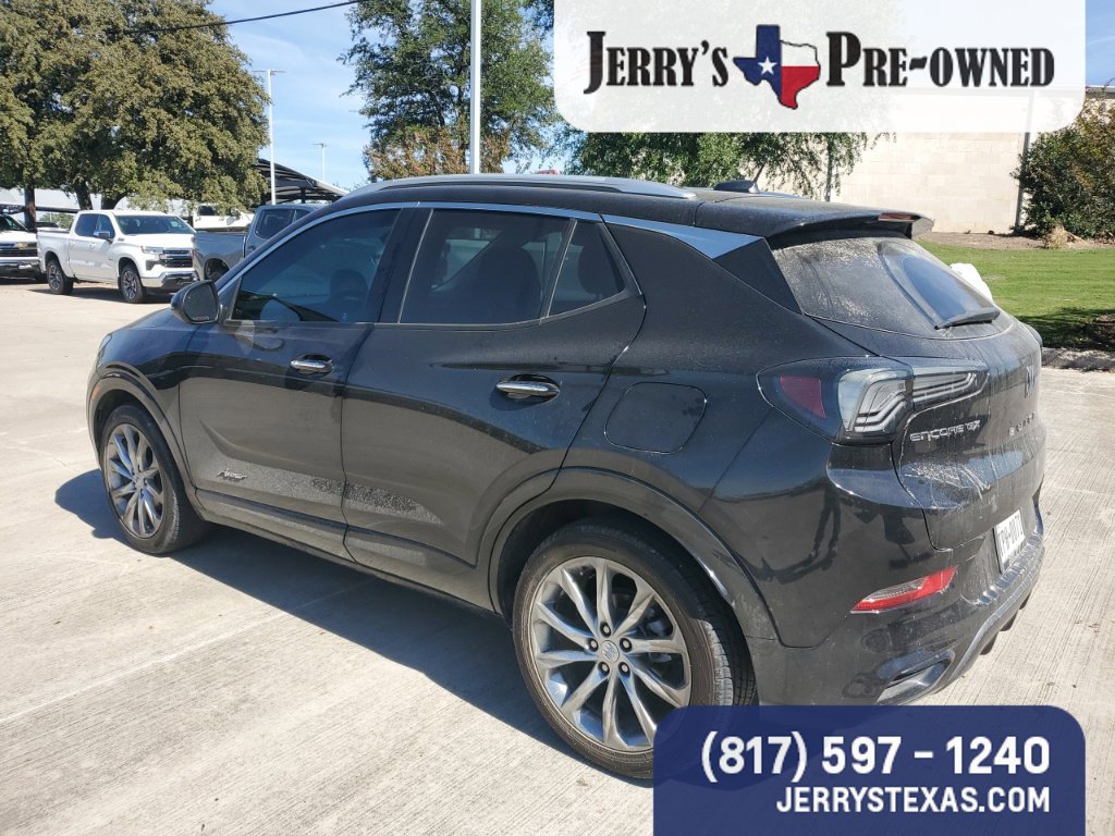 Used 2024 Buick Encore GX Avenir w/ Avenir Convenience Package FWD image 6