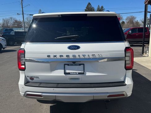Used 2022 Ford Expedition Platinum AWD/4WD image 4