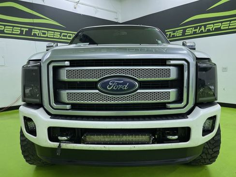 Used 2013 Ford F350 Platinum w/ Platinum Pkg image 3