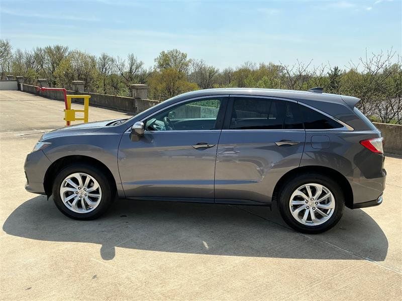 Used 2017 Acura RDX FWD image 3