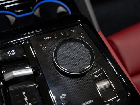 New 2026 BMW i5 eDrive40 w/ M Sport Package image 23