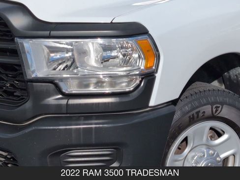 Used 2022 RAM 3500 Tradesman RWD image 10