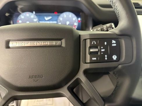 New 2026 Land Rover Defender 110 X-Dynamic SE AWD/4WD image 19