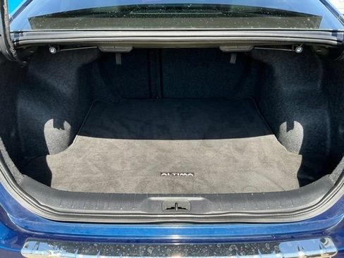 Used 2022 Nissan Altima 2.5 SR AWD/4WD image 6