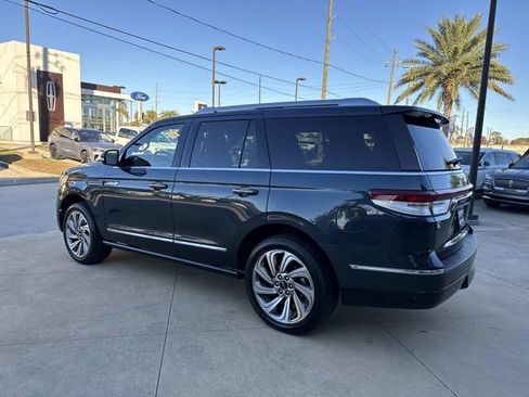 Certified 2022 Lincoln Navigator Reserve image 6