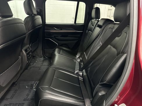 Used 2024 Jeep Grand Cherokee Limited 4xe image 39