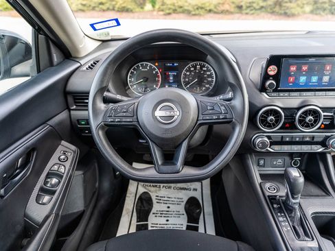 Used 2024 Nissan Sentra S FWD image 20