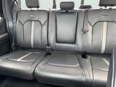 Used 2018 Ford F150 Platinum w/ Equipment Group 701A Luxury AWD/4WD image 30