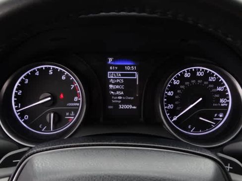 Certified 2023 Toyota Camry SE image 24