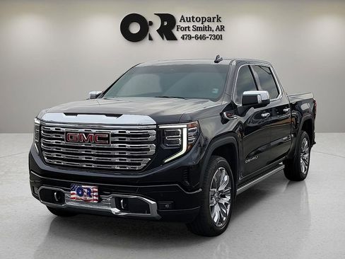 Used 2024 GMC Sierra 1500 Denali w/ Denali Reserve Package image 2