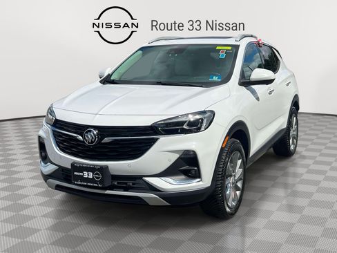 Used 2020 Buick Encore GX Essence w/ Experience Buick Package AWD/4WD image 2